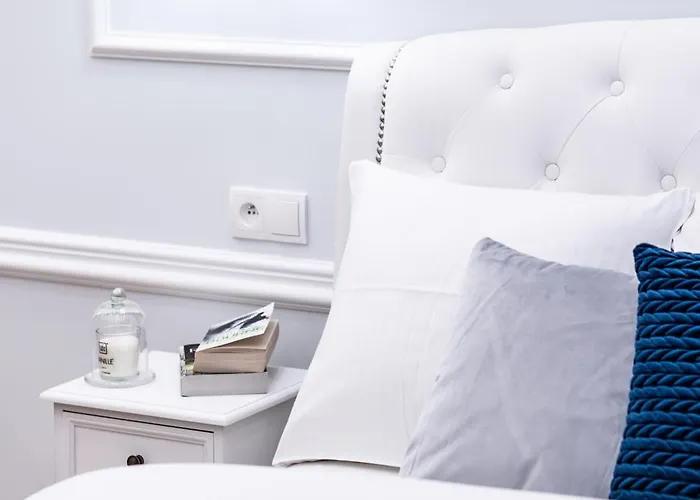 アパートホテル Main Square