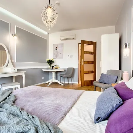 Main Square Hotel apartamentowy