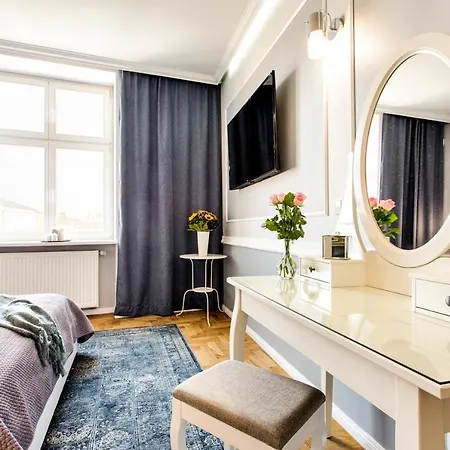 Hotel apartamentowy Main Square 4*