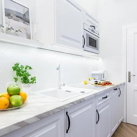 Main Square Hotel apartamentowy