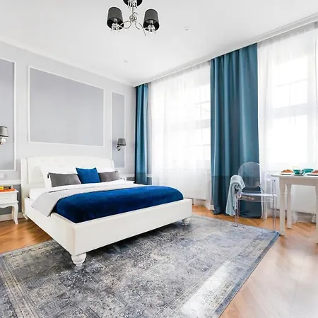 Hotel apartamentowy Main Square