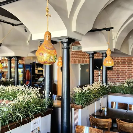 Main Square Apartmanhotel 3*