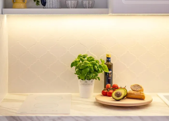 アパートホテル Main Square 4*