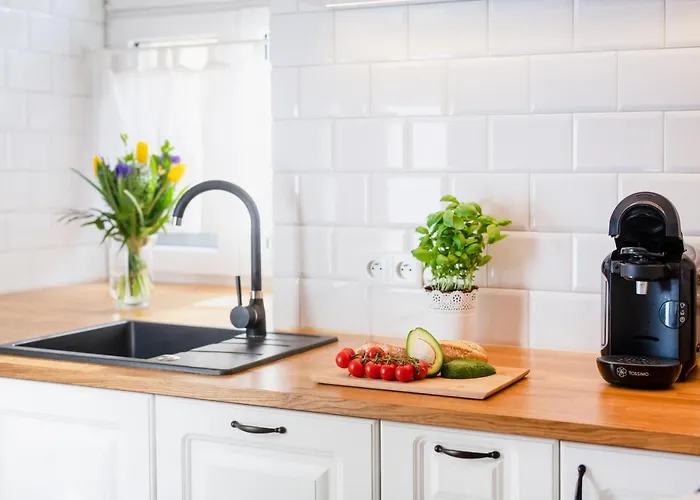 Main Square Aparthotel 4*