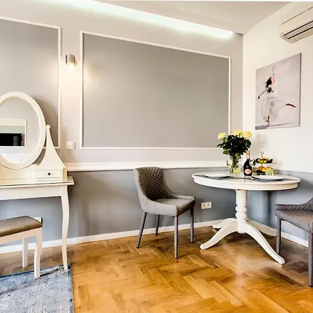 Apartmanhotel Main Square